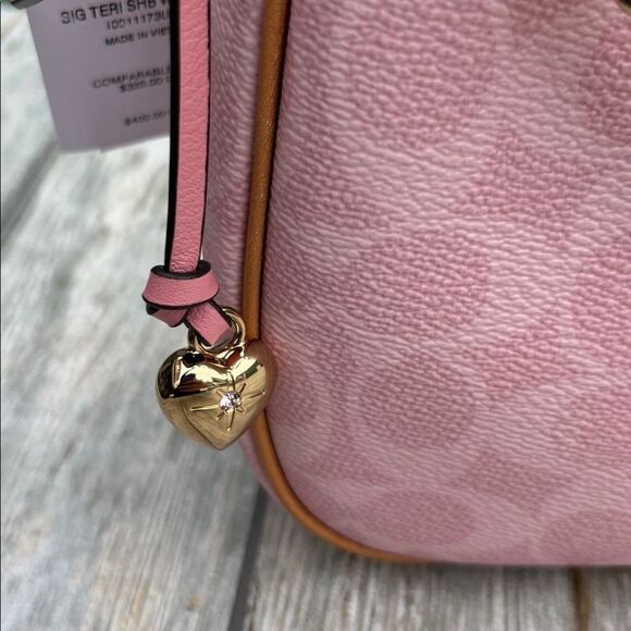Coach Teri Shoulder Bag In Signature Canvas With Charms Powder Pink Purse - Picture 4 of 10